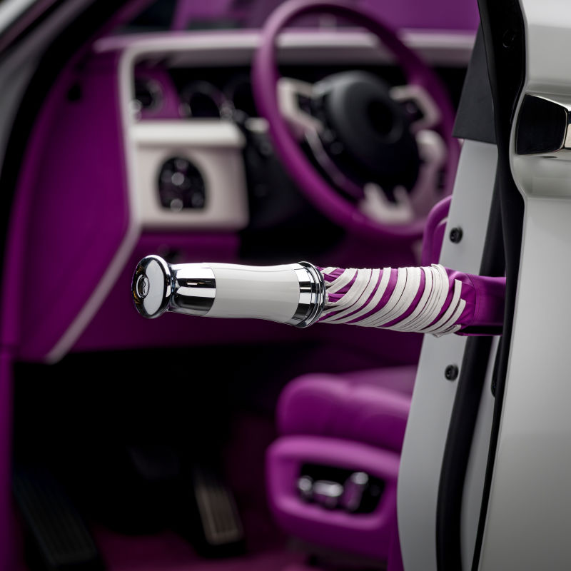El “Phantom in Fuxia” fue diseñado para Michael Fux, un hombre con más de una docena de Rolls-Royce personalizados. Este fue su undécimo. Foto: Rolls-Royce
